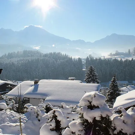 Haus Loeger Pyhrn Priel ווינדישגרסטן